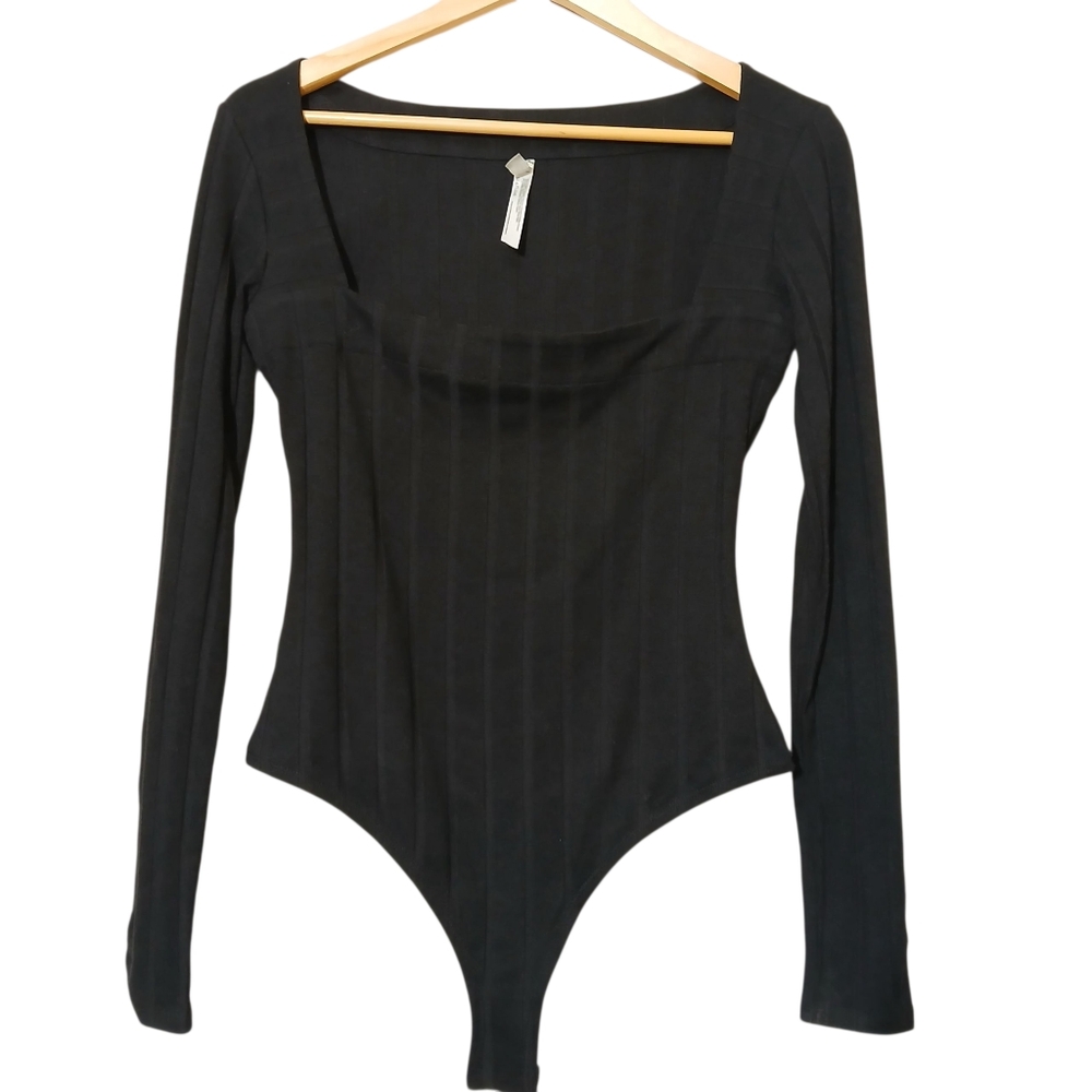 Free People Black Ribbed Bodysuit Square Neckline Party Cocktails Concerts - Picture 6 of 10